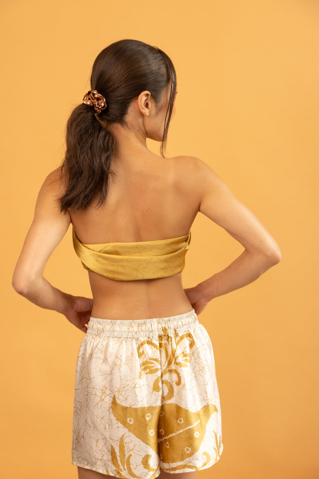 Mirissa Silk Shorts Golden Leaves