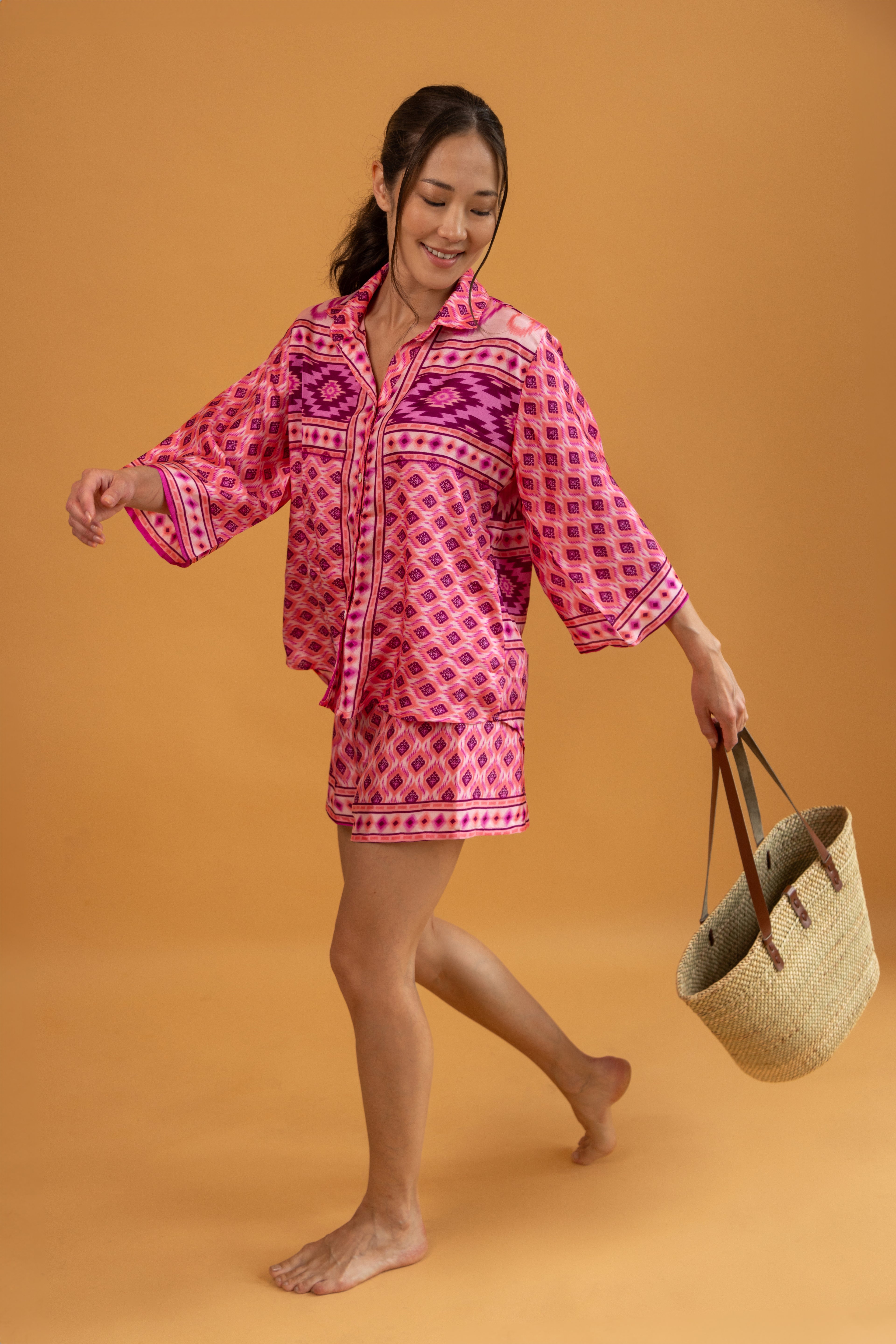 Mirissa Silk Shorts Pink Incas