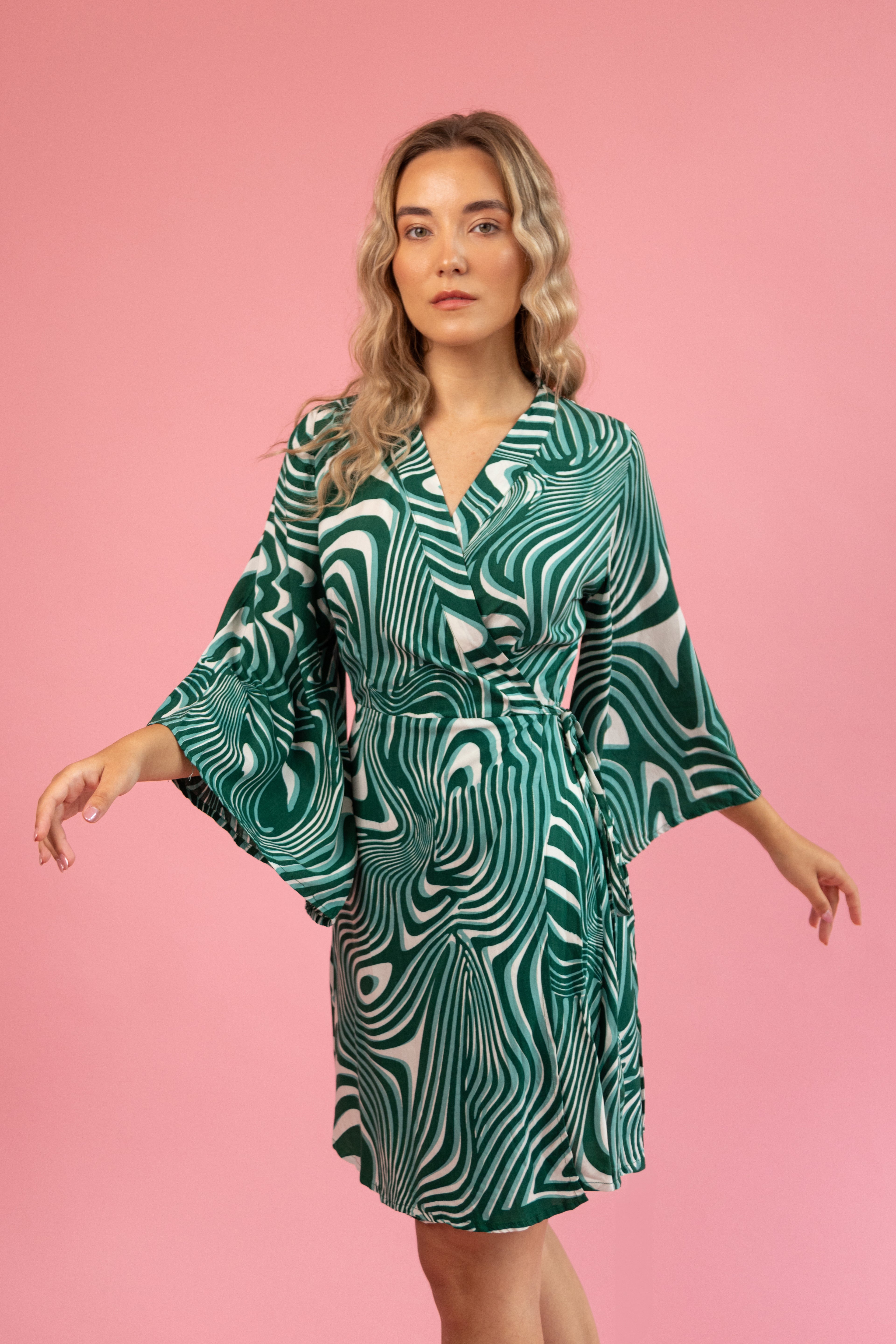 Byron Kimono Dress Funky Green