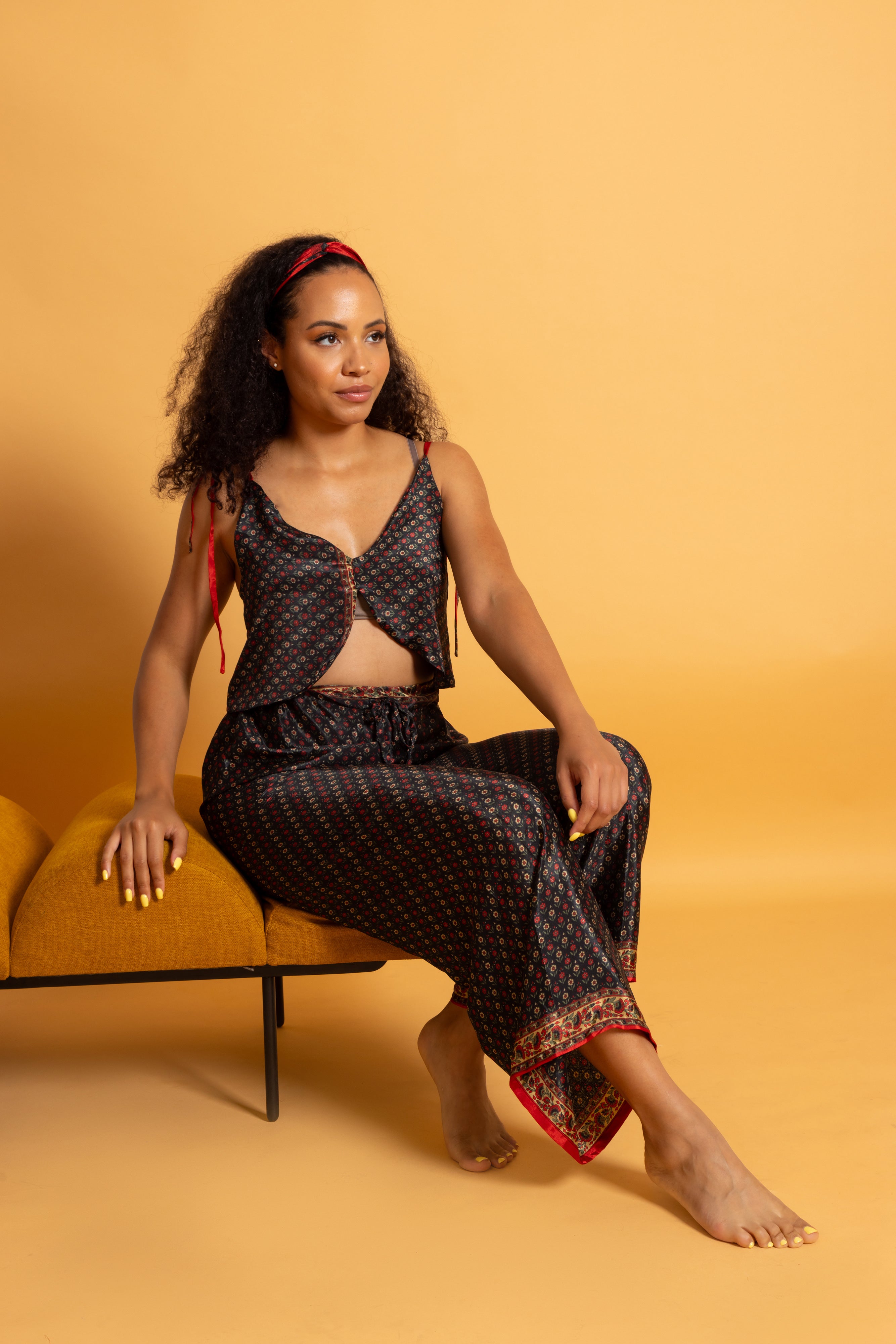 Athen Silk Pants Black & Red Flowers