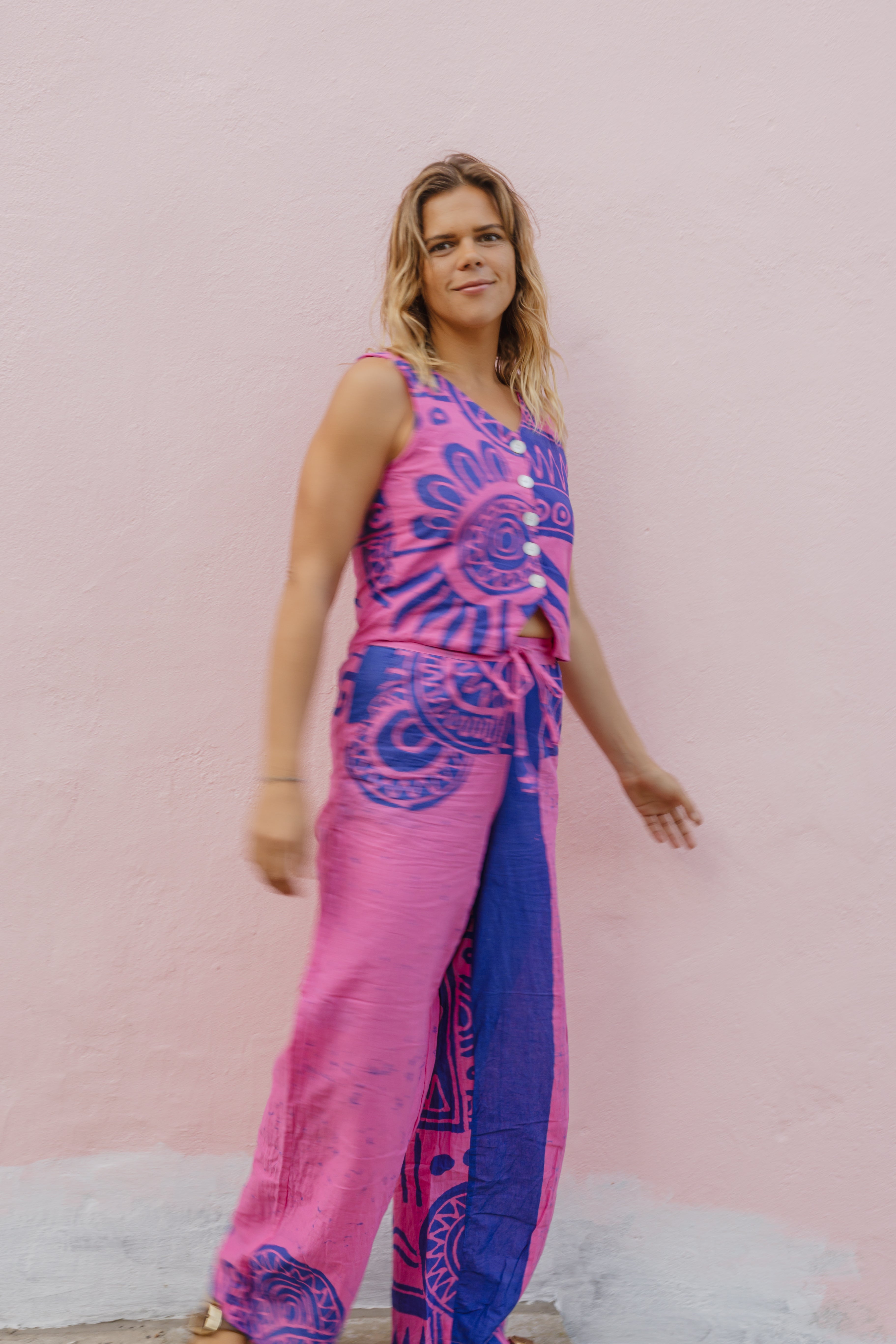 Barcelona Vest Pink Sol
